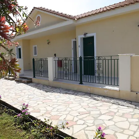 Agnantio Apartment *